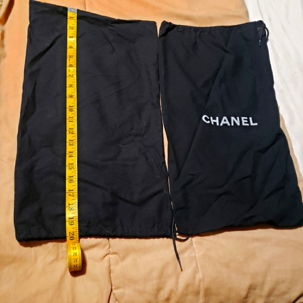 Chanel dust cover